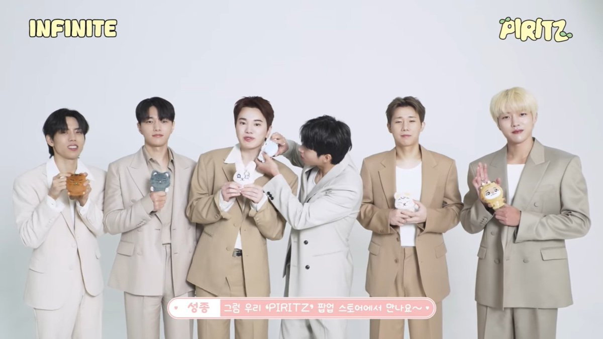 묭묭이 ㅋㅋㅋ 인형이야 마이크야 ㅋㅋㅋㅋㅋ

#エル #キムミョンス #김명수 #명수 #엘 #인피니트 #INFINITE