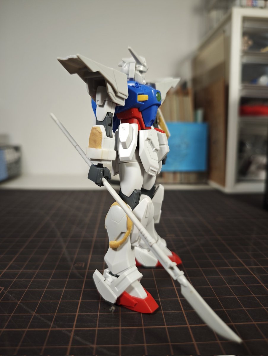 I really like the Rising Gundam even though it's a retool

And it's strange Bandai never made an HGFC one even though Build Fighters teased us back then, so I went and did it (half-way) my self a long time back