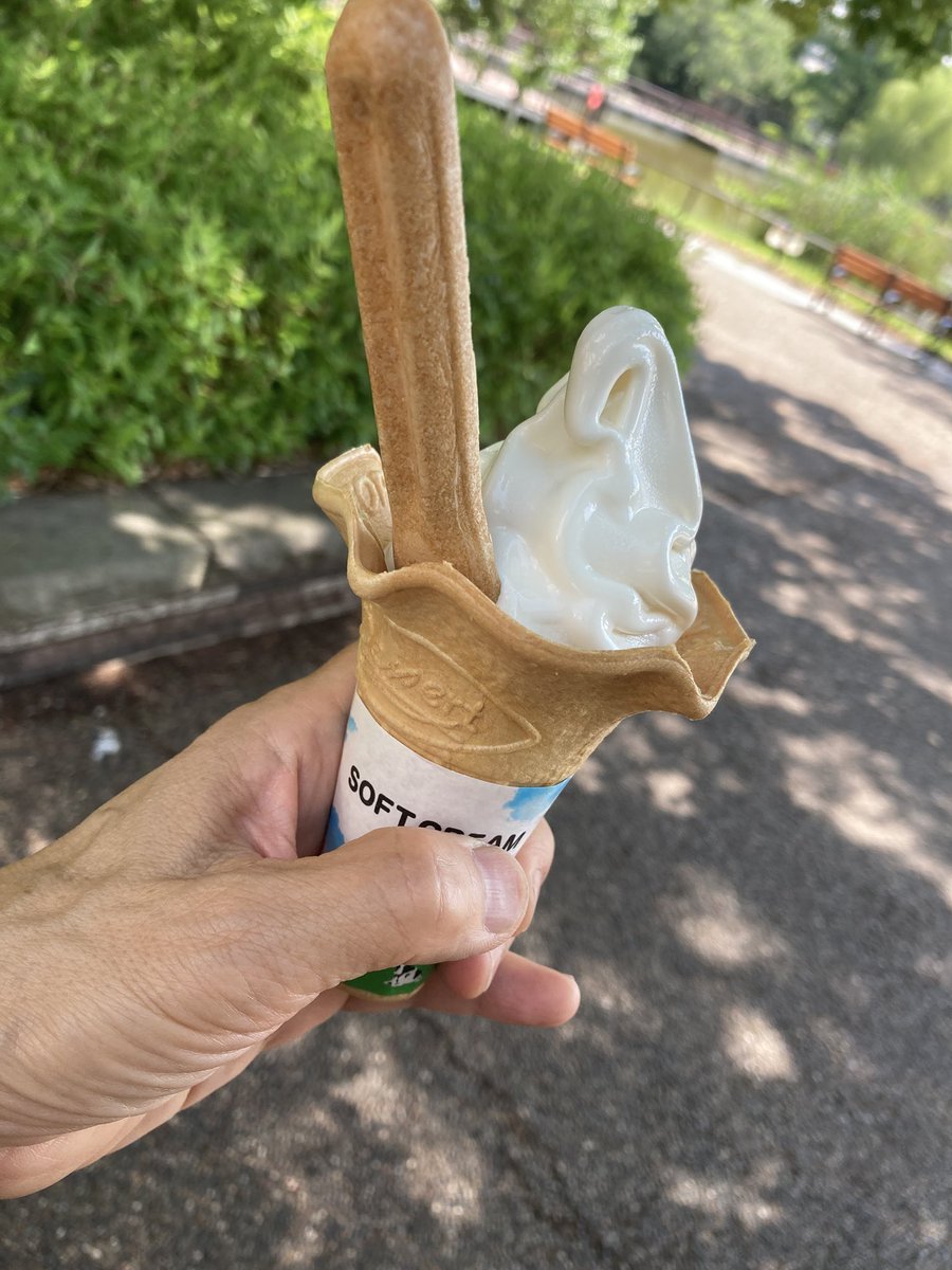 TokyoMaja's tweet photo. #ミニストップでソフトになろう

@ministopfan

何気にコーンも美味しい❤️ https://t.co/f94WfbQwph