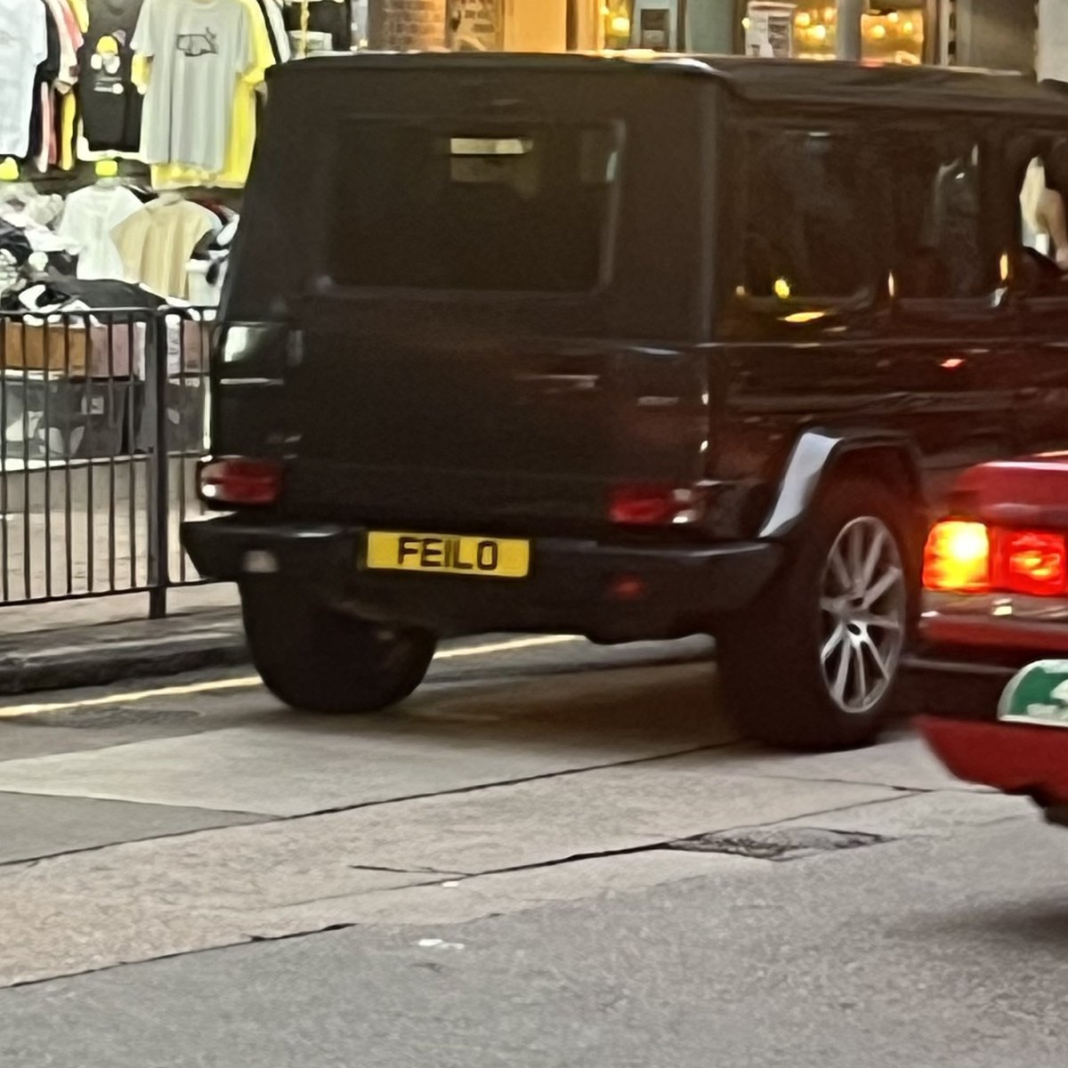 quantopop's tweet photo. Weekend’s for fattening up #FEILO 👌 #HKnumberplates #HongKong @HKnumberplates https://t.co/15F8eZAPpN