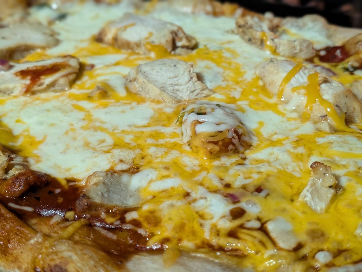 CupricFox (@cupricfox) on Twitter photo Homemade bbq chicken celentro pizza......
I have perfected pizza Homemade bbq chicken celentro pizza......
I have perfected pizza