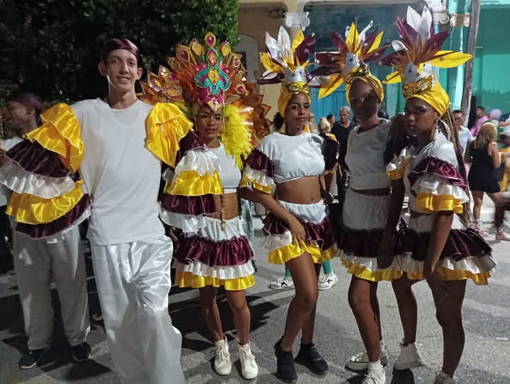 Continúan los paseos de nuestro San Juan Camagüeyano