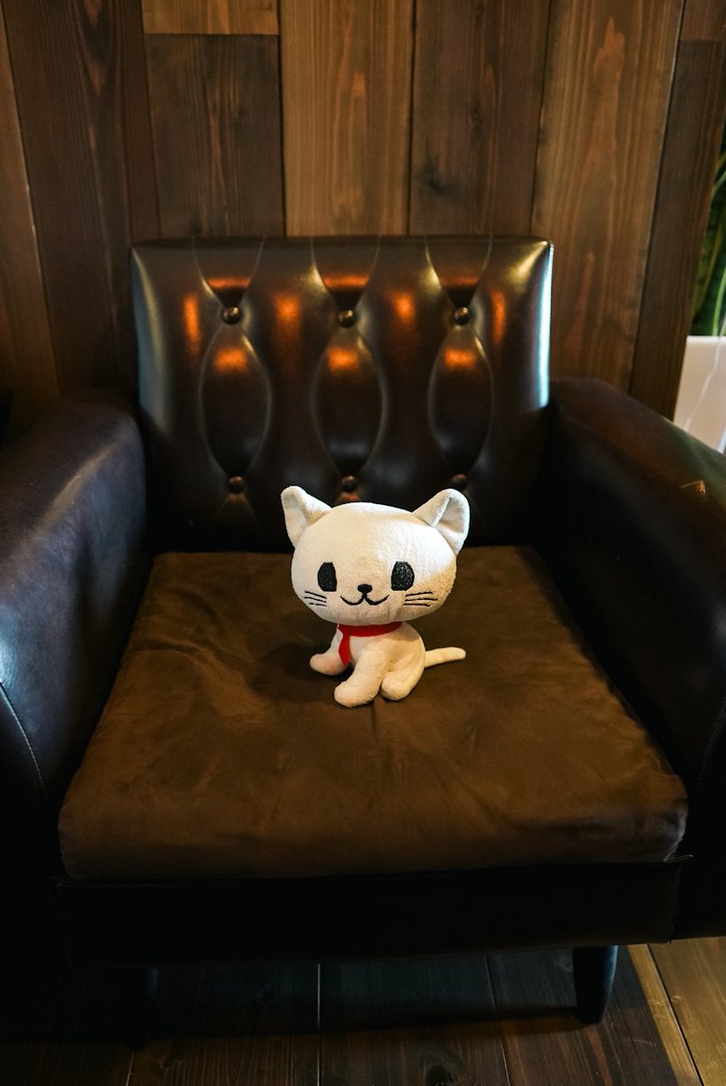 フラフラと全国いろんな町に出かけては喫茶店をハシゴして、至高の一杯を探しているのです