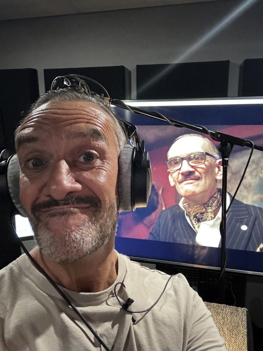 NeilAshtonActor's tweet image. I got to hang out with this, some would say disturbed but I say misunderstood, gentleman this week. 🥸 
#brassic #series7 #davey #daveymacdonagh #adr @TheresaVarga @alexveitch @jimpoyser
#dannybrocklehurst @SoniaAllamCDG @skytv @NOW @calamityfilmsuk #tv #comedy #britishcomedy