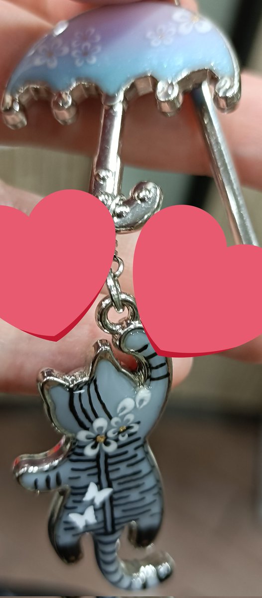 manamiLOVEtakku's tweet image. 可愛いが過ぎる٩(๑òωó๑)۶
即決で連れ帰ってきた
すぐ着けた
毎日着けたい