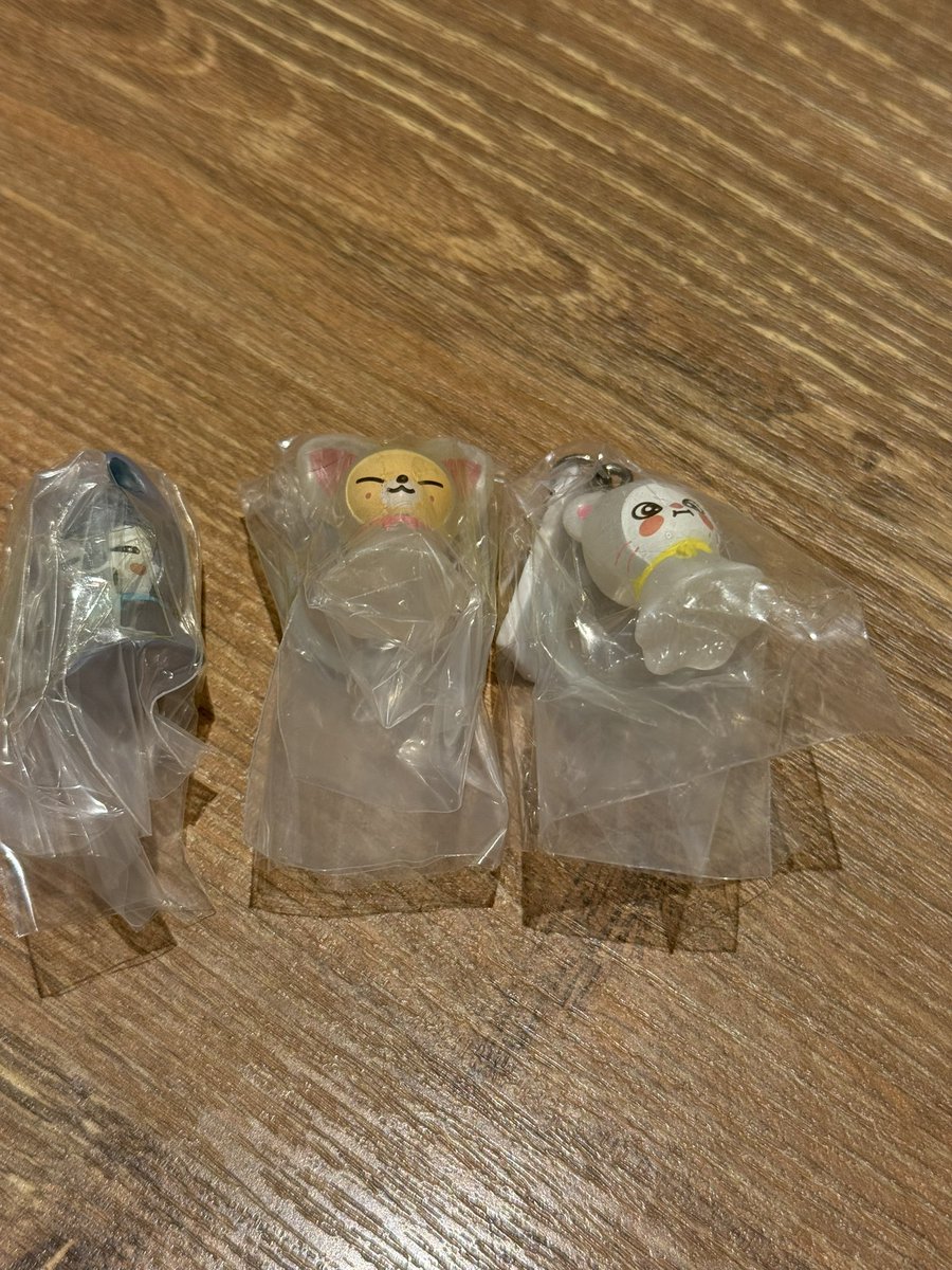 straykids スキズ ガチャ 
SKZOOめじるしアクセサリー 交換

譲 ウルフチャン🐺ジニレット🦙フォクシニー🦊

求 ハンクォッカ🐿

郵送希望です🙏お声がけ下さい🙇‍♀️