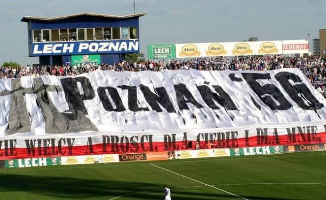 Ale_gosciu's tweet photo. „Oddali swe życie, ludzie wielcy a prości, dla Ciebie i dla mnie w imię wolności.”#poznanskiczerwiec #czerwiec56 #czerwiec1956 #chwałabohaterom https://t.co/qDadr4d5HQ
