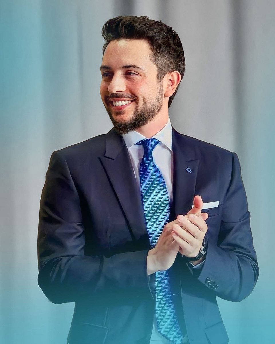 SourceitHR's tweet image. حفظ الله ولي عهدنا وشعلة الأمل في مستقبل الأردن.
كل عام وسمو الأمير الحسين بن عبد الله الثاني بألف خير.

 #SOURCEitHR #ولي_العهد