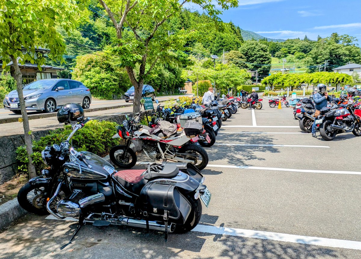 #BMWR18
道志わりと空いてて楽しかった。バイクにどうかとアイスマンの空水冷使ってみたけどバイクには不向き。冷感シャツの上にゴアテックスが1番快適だった💦