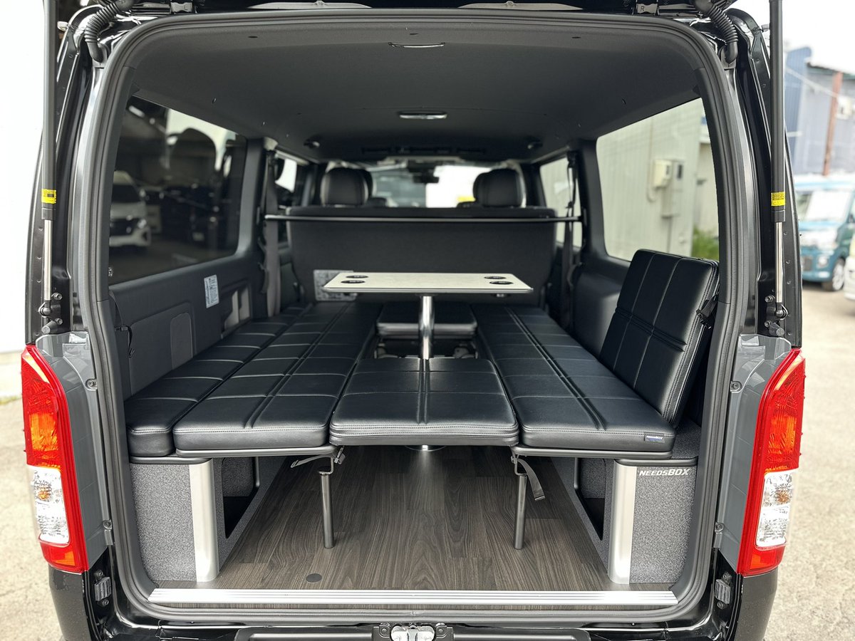 needsbox's tweet photo. ハイエースV S-GL DARK PRIME S 4WD
NEEDSBOX P-type2完成!!
#needsbox
#needsboxvanlife
#toyota
#hiace
#ハイエース
#納車 https://t.co/Y3dOBAcb0s