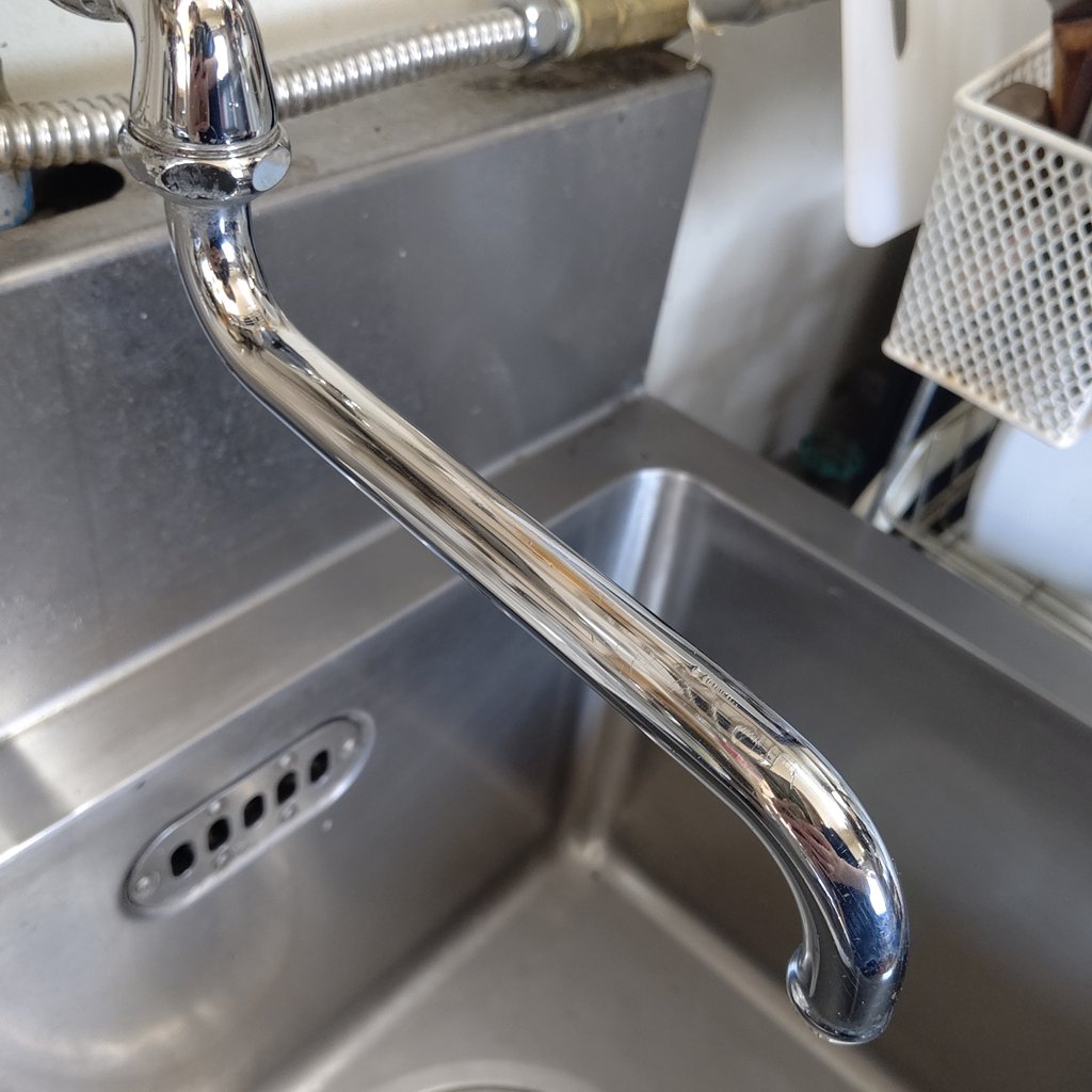 6月28日(土曜日)☀
今日も11時からオープン🎵
お店のエアコンのクリーニングをしてもらったのですが…
エアコンの効きが全然違う！
おまけで蛇口をササッと拭いてくれて…見たことがない光り方をしてるー!!
ヤマダイグループのYGフラッグシップ様、大変お世話になりました☺️yamadai-group.com/circle/