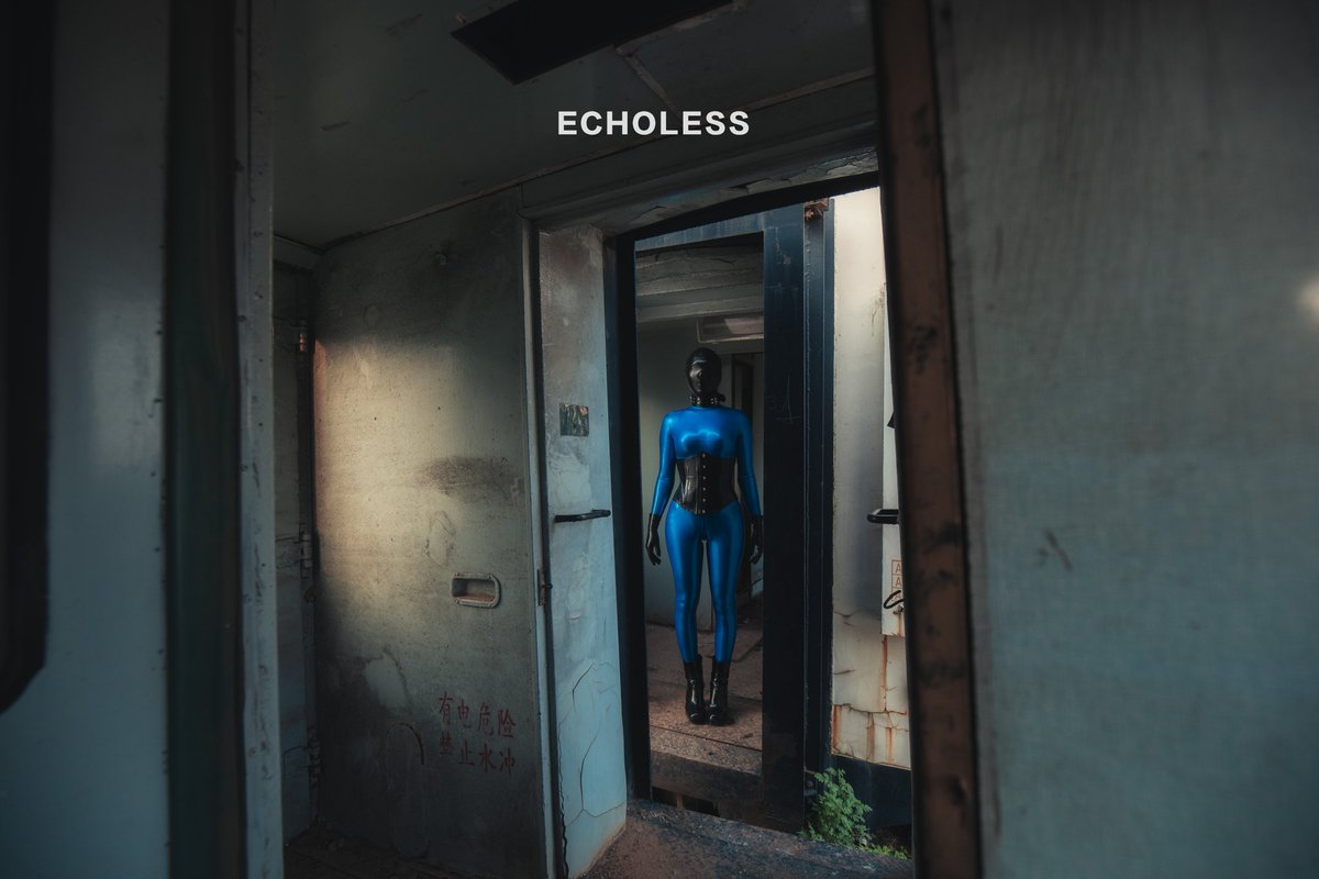 外星人偶的感觉
📷:<a href="/echoless222/">ECHOLESS</a>