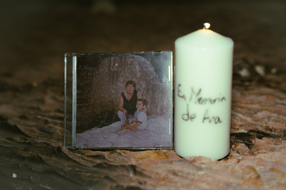 Viernes 04/07

Nuevo videoclip - 140

Película y fotos por <a href="/Efrencmira/">𝐌𝐢𝐬𝐬𝐢𝐧𝐠</a>