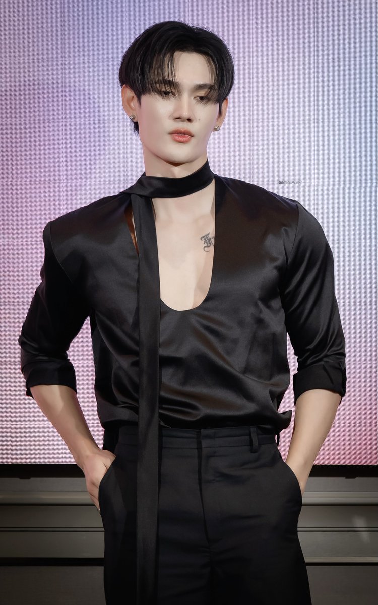 TGmeaw27's tweet photo. ใครไหวไปก่อนเลยจ้าา กลั้นใจตุยแปบ 🔥🔫
@pavelphoom 

DINE WITH PAVEL BY APPEAL

#AppealDinnerxPavel #pavelphoom https://t.co/PmTkV7fWAC