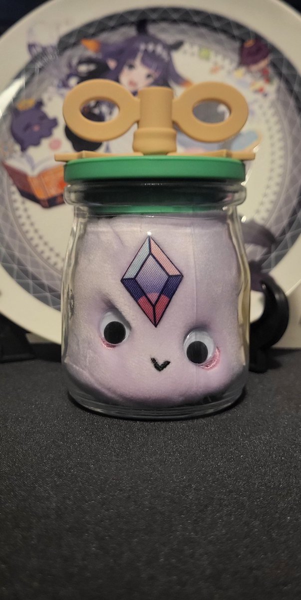 Shifumi95's tweet image. Found the perfect place to put my pebble in, don't worry I made sure he got lasting brain damage #LMOAI #ImmerMemes