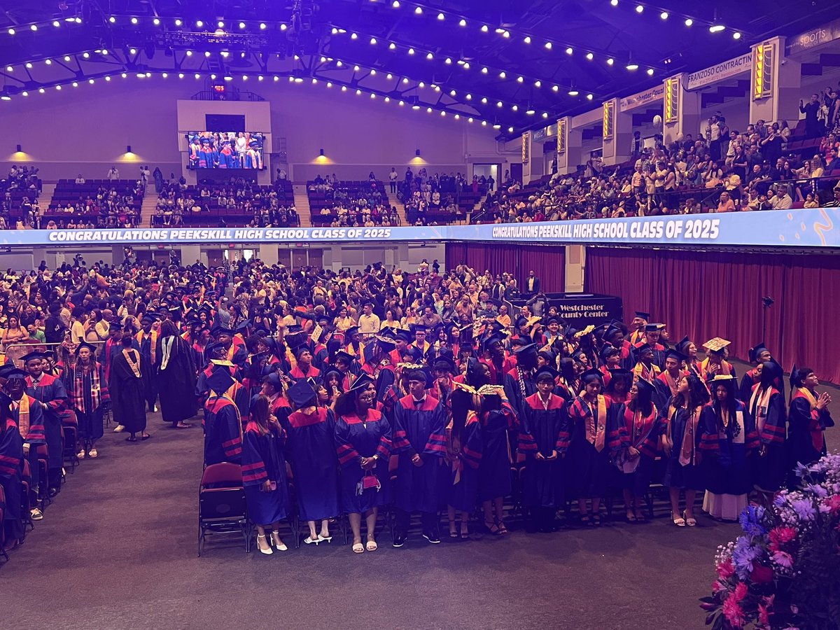 DrJFerris's tweet image. Congratulations to our PHS Class of 2025 Graduates…Dream Big ❤️💙