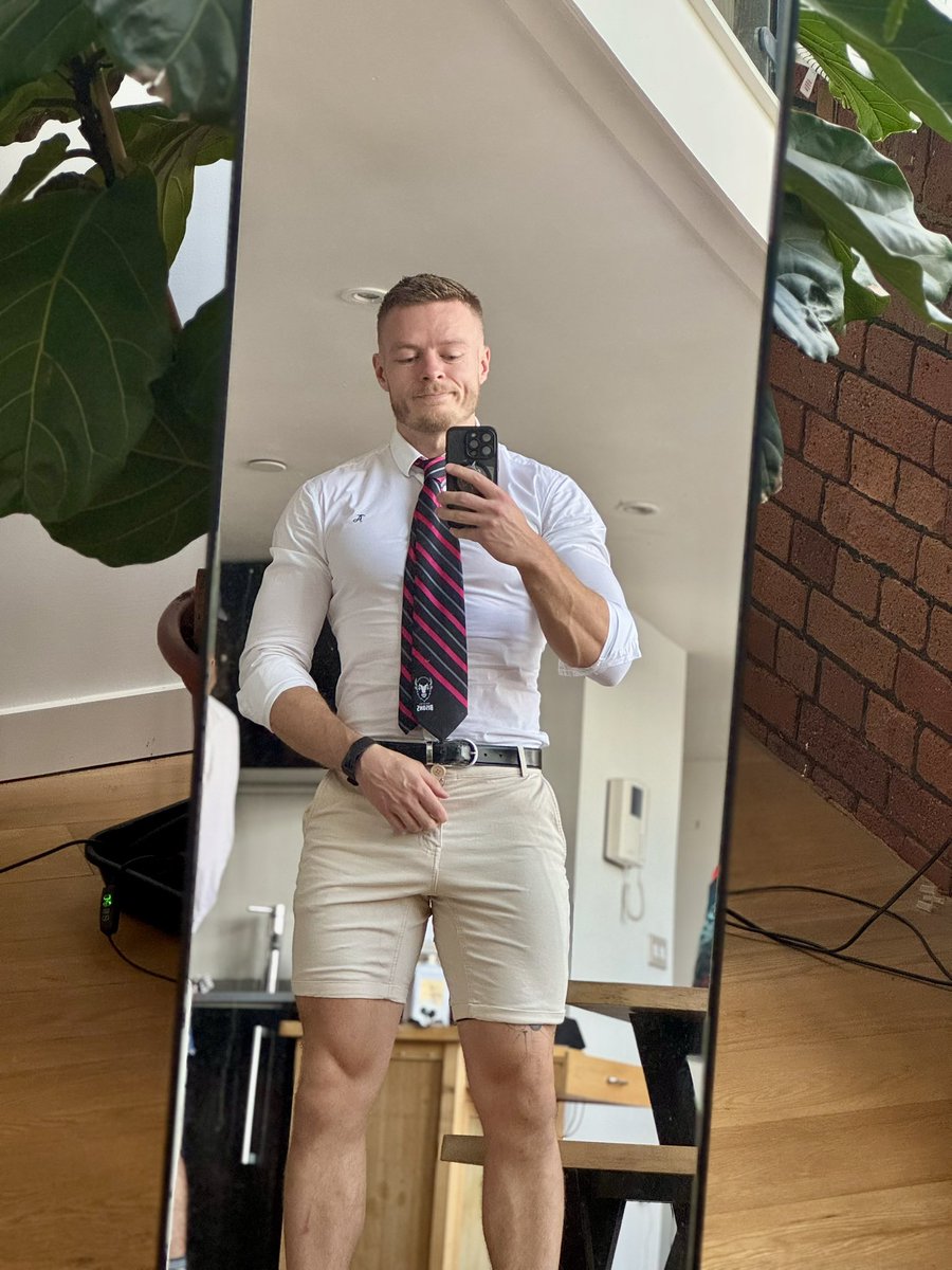 Rugby AGM time

Followed by a little drinky drink 🤭