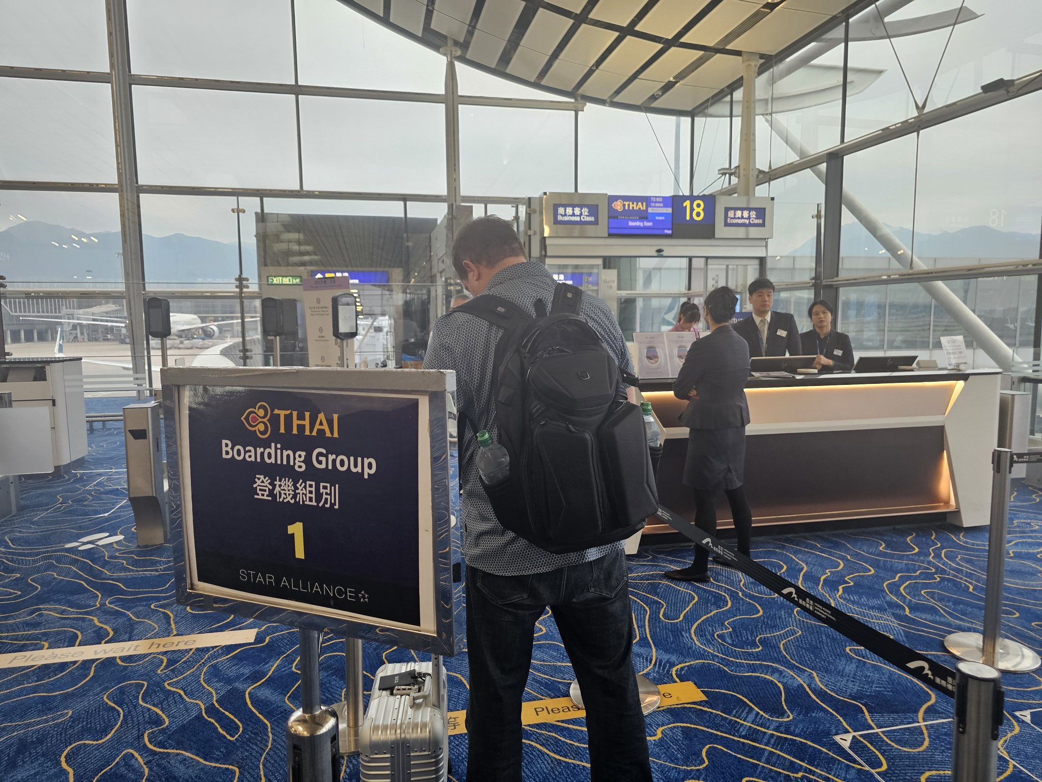 タイ航空 - Search / X