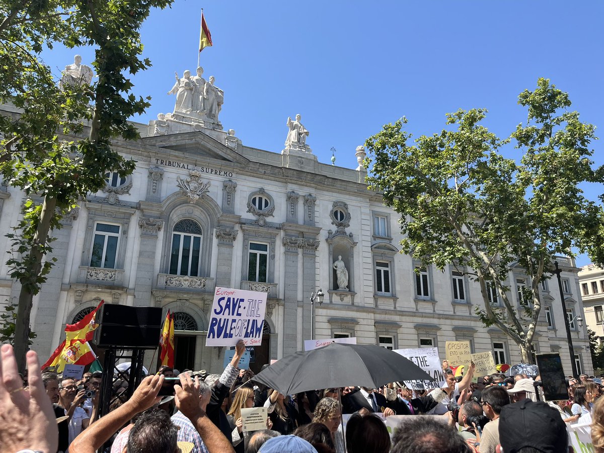 ¡Sin Estado de Derecho no hay Democracia!

✊⚖️👨🏼‍⚖️