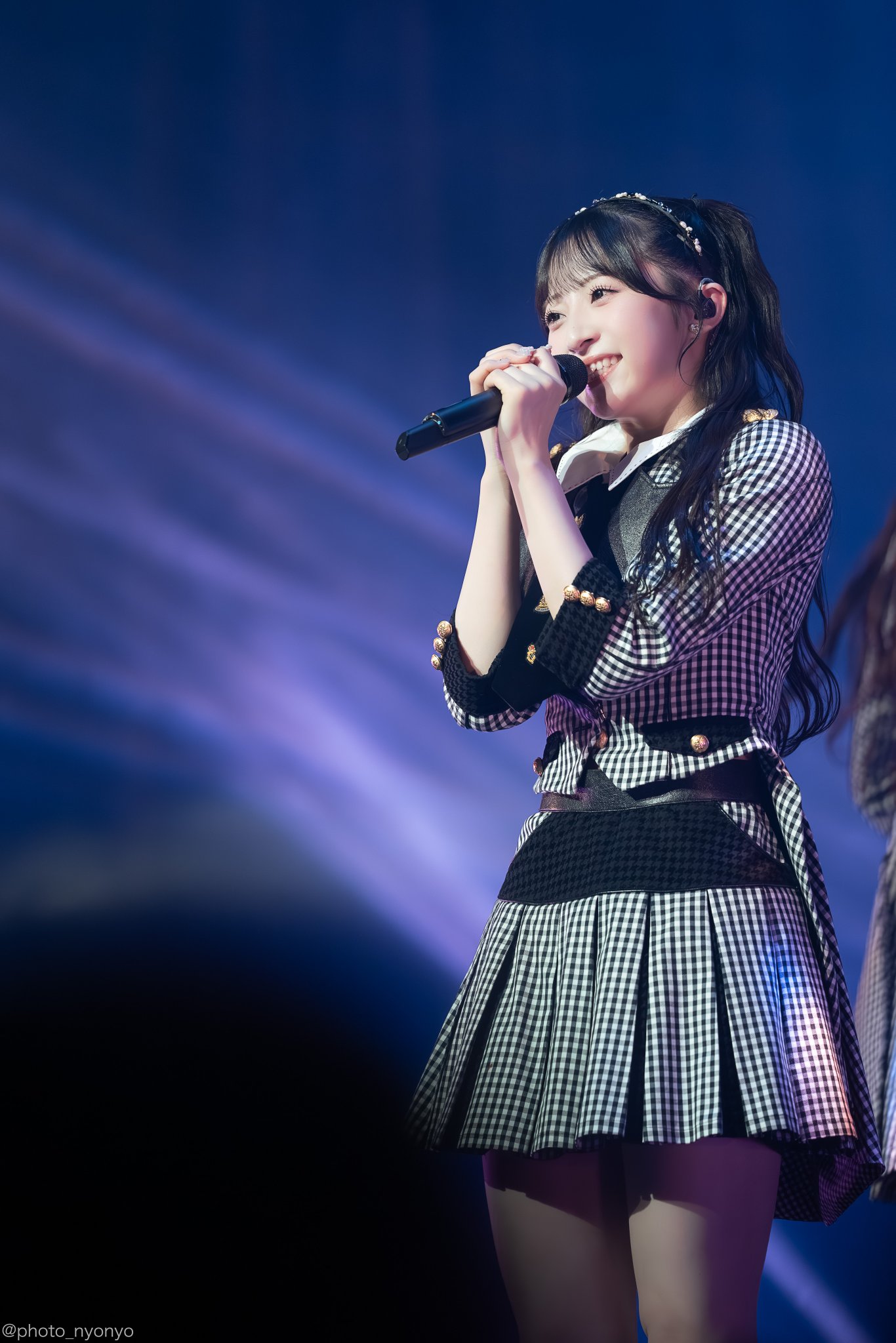 国内初の直営店 AKB48秋山由奈 18期生昇格記念LIVE会場生写真コンプリート直筆 アイドル