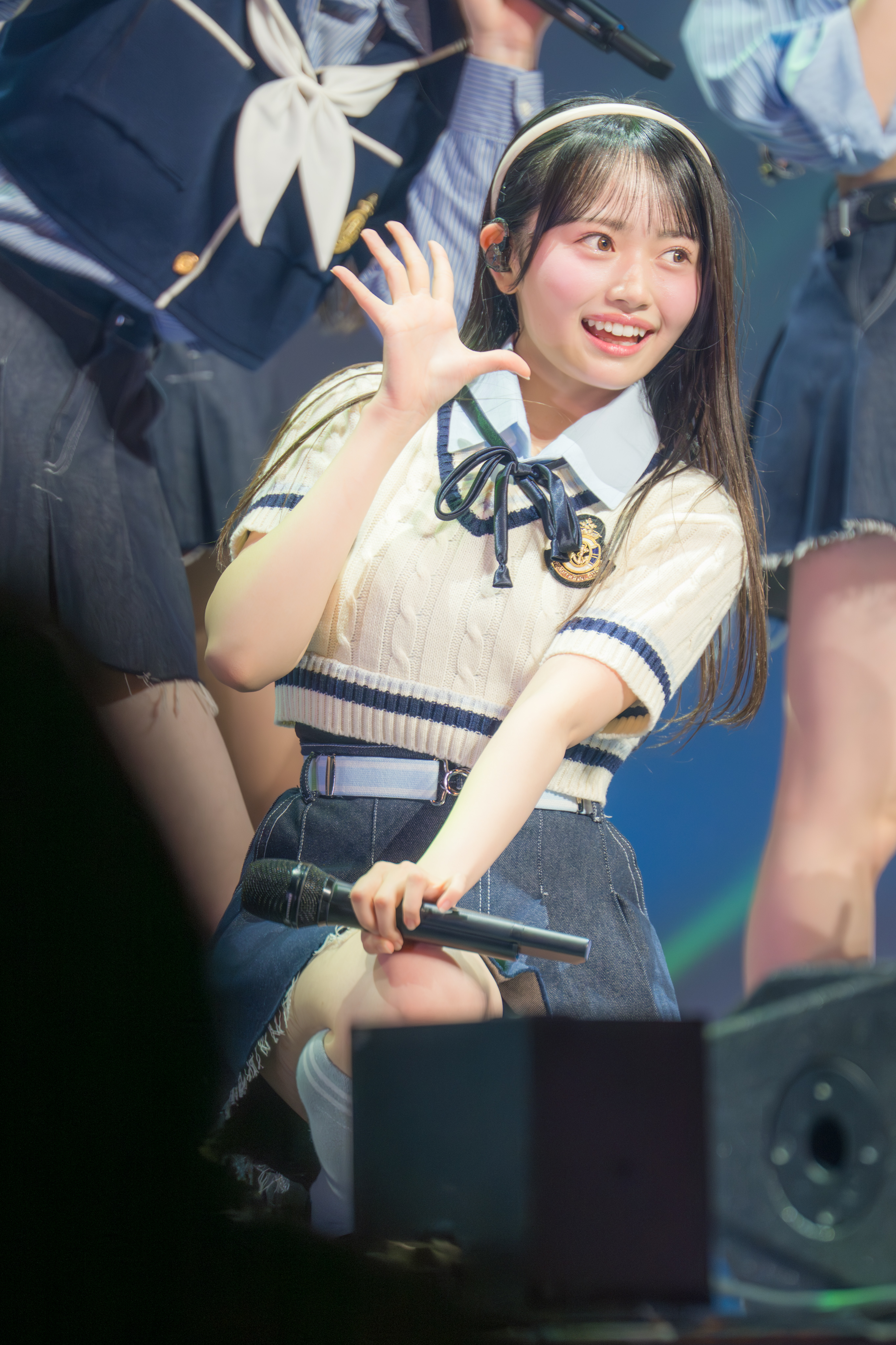 花田藍衣 AKB48 18期生昇格記念LIVE ランダム生写真 直筆サイン 青空 花田藍衣 アクスタ 18期生昇格記念LIVE - メルカリ