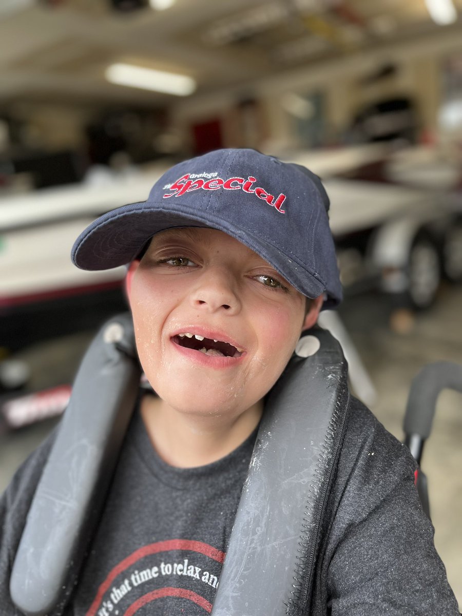 pkhcomm's tweet image. Officially official: Coming in the first half of 2026 - “Cody’s Wish: A Boy, a Racehorse, and a Fight for Life.” Thrilled to be working with Lyons Press, honored to tell the full story of the magical connection between Cody Dorman and Cody’s Wish and humbled that the Dormans were…