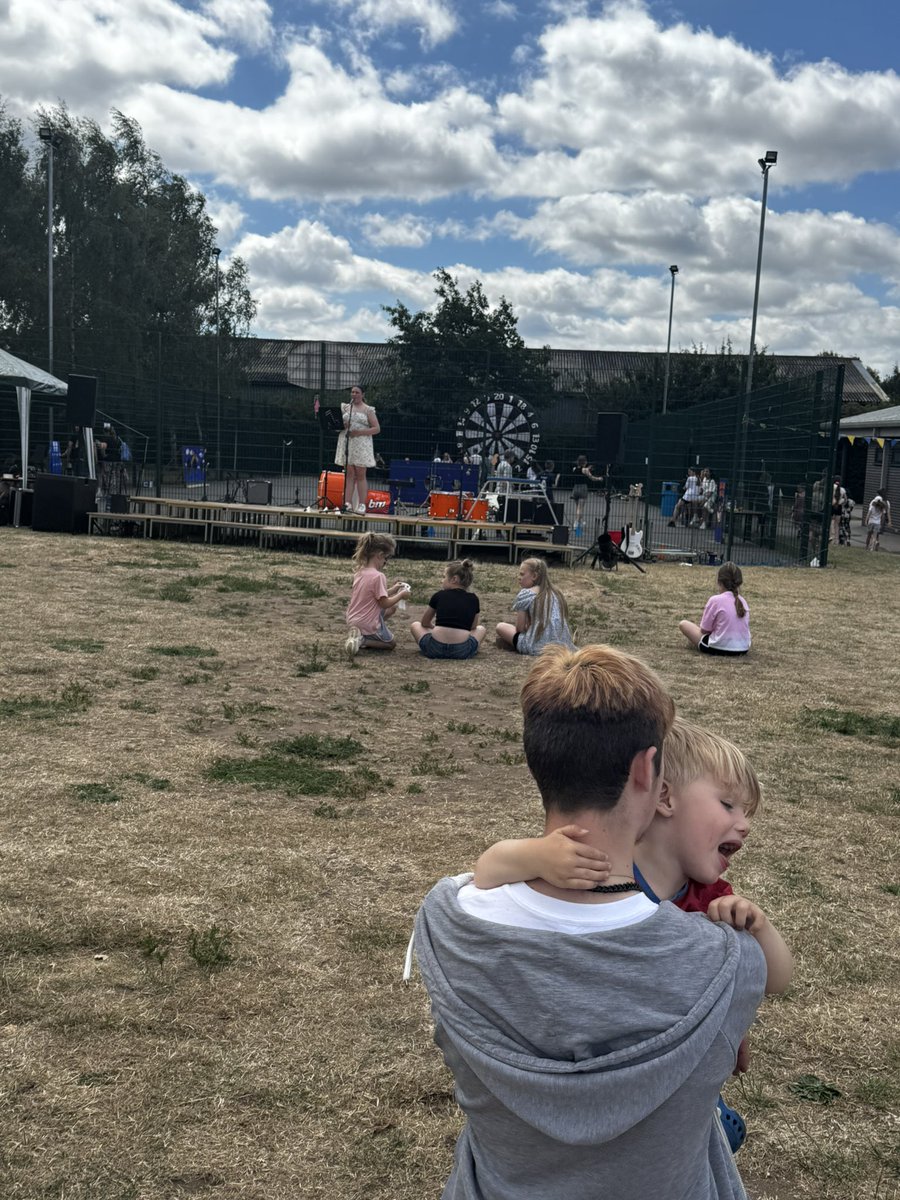 NorbridgeCIA's tweet image. Thank you to the band ‘General Public’, Ashton & Fin for their School of Rock performance and Grace with her stunning performances. @DeltaNorbridge