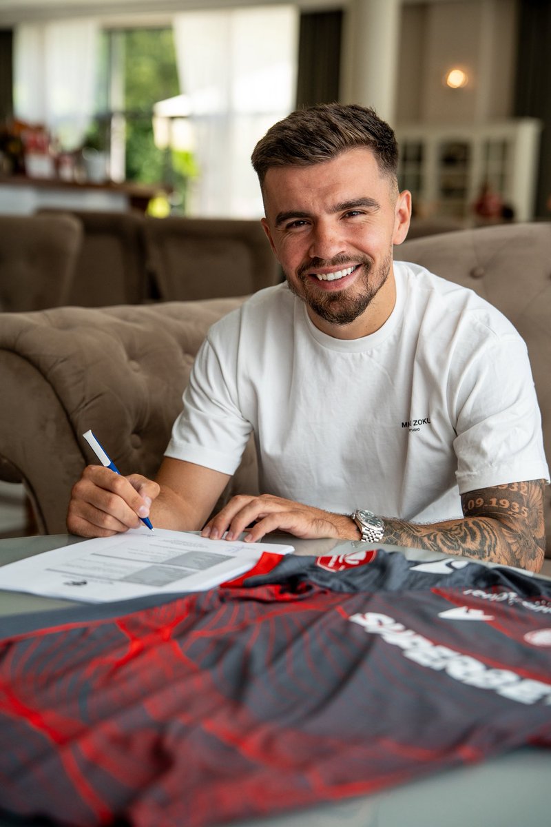 Adrian Brennan (@adrianjbrennan) on Twitter photo โ๐ป Delighted to take client @danielarmstrong7 from Kilmarnock FC ๐ด๓ ง๓ ข๓ ณ๓ ฃ๓ ด๓ ฟ to Romanian Super League club Dinamo Bucharest ๐ท๐ด on a 2 year contract, with the option of a 3rd year.
<a href="/SEG_Football/">SEG Football</a>
#dinamo #bucharest #romania #footballagency #SEGFootball #donedeal #yourtalentourprofession โ๐ป Delighted to take client @danielarmstrong7 from Kilmarnock FC ๐ด๓ ง๓ ข๓ ณ๓ ฃ๓ ด๓ ฟ to Romanian Super League club Dinamo Bucharest ๐ท๐ด on a 2 year contract, with the option of a 3rd year.
<a href="/SEG_Football/">SEG Football</a>
#dinamo #bucharest #romania #footballagency #SEGFootball #donedeal #yourtalentourprofession