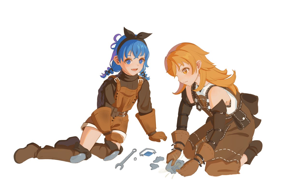 I just know they're besties. Even their color schemes match perfectly.