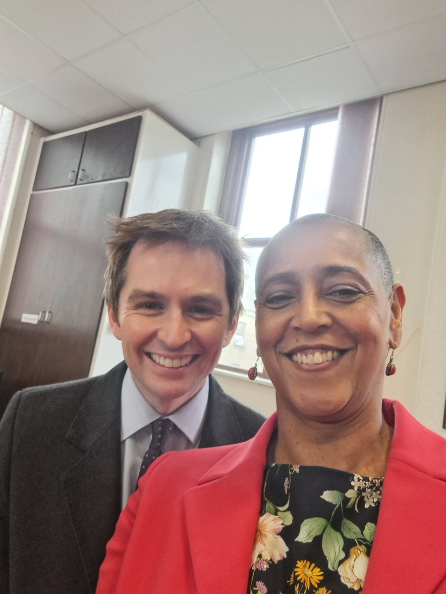 DeputyMayorPCWY's tweet image. Really interesting meeting today with @MarkJSewards and #LeedsHongKongers to explain my role as #DMPC, their rights in the UK, and the standards to expect from policing in #WestYorkshire