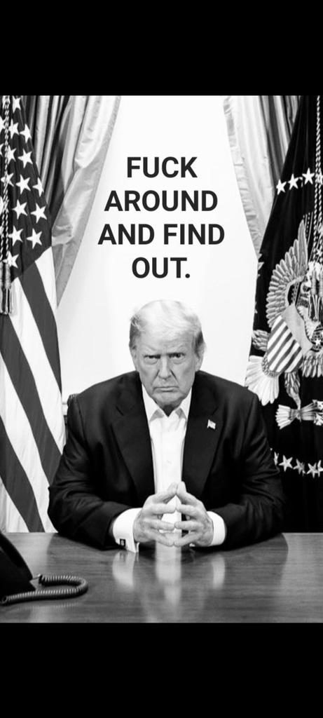 DougWard1969's tweet photo. @bonchieredstate 😂 That's not President Trump, this is. https://t.co/GFsRIfH3ex