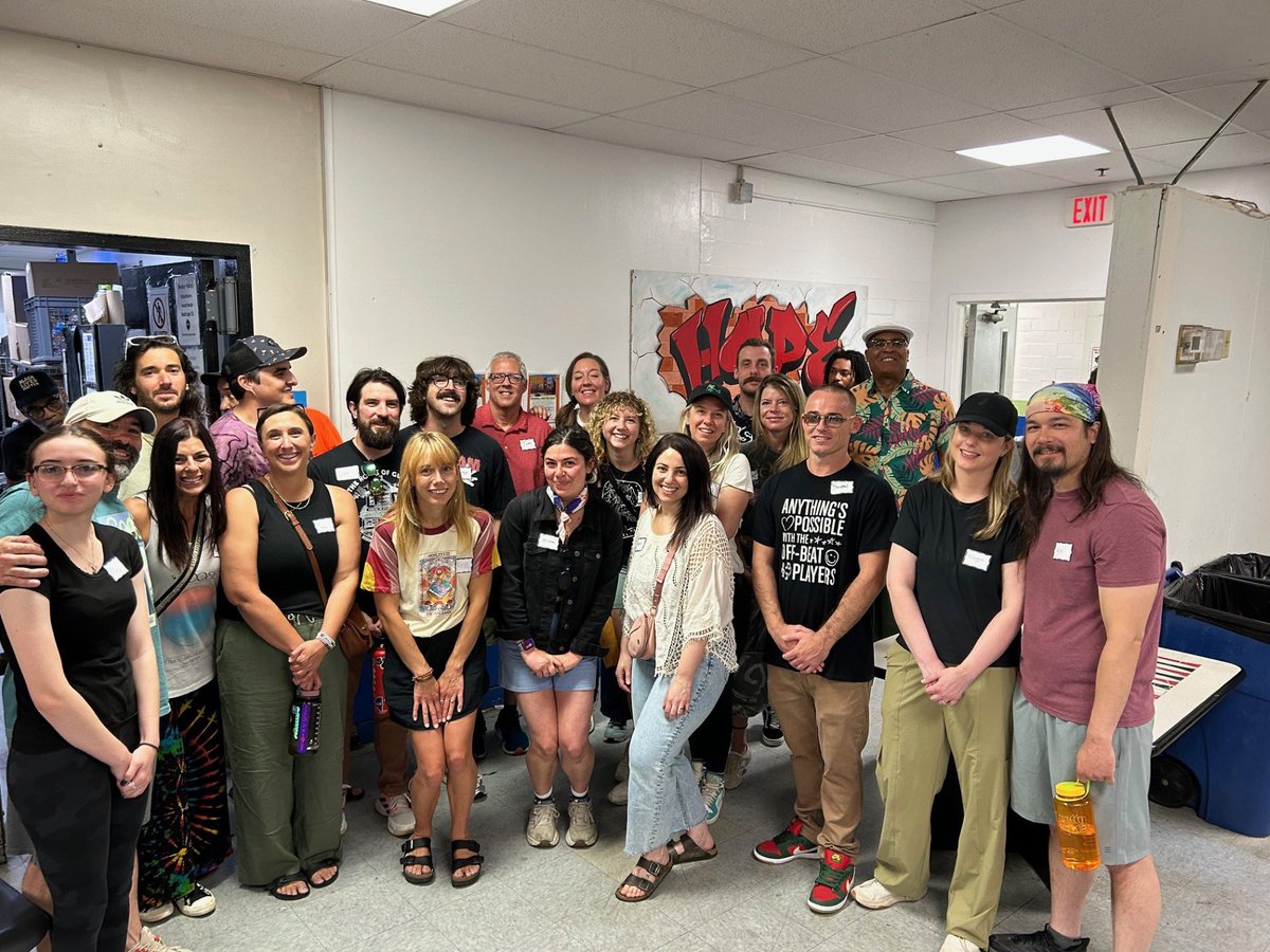 LMMCleveland's tweet image. On June 20, LMM hosted @goosetheband at the Men’s Shelter for a walkthrough of our programming and location. Led by Program Director Mike Waters, Goose learned about what makes LMM so unique here in the Cleveland area.
LMM is grateful to Goose and all of our staff partners