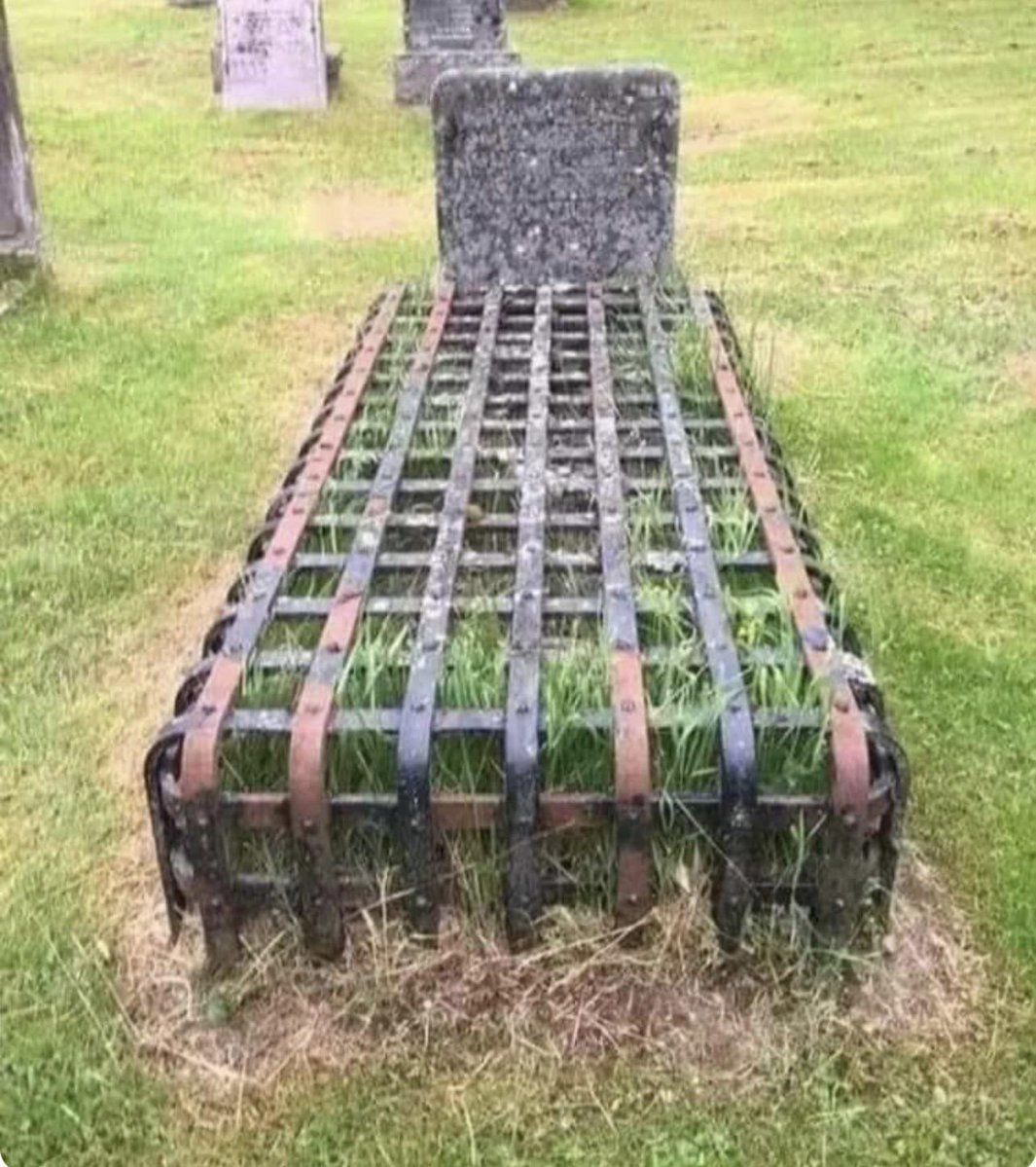 kieransofar's tweet image. Who will be buried here?
