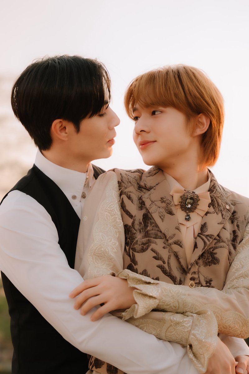 zee_pruk's tweet photo. คิดถึงพี่รัณ น้องนิน มั้ยครับ เจอกันคืนนี้!

#ข้ามฟ้าเคียงเธอSeries
#TheNextPrinceSeries https://t.co/eepAnJlnwj