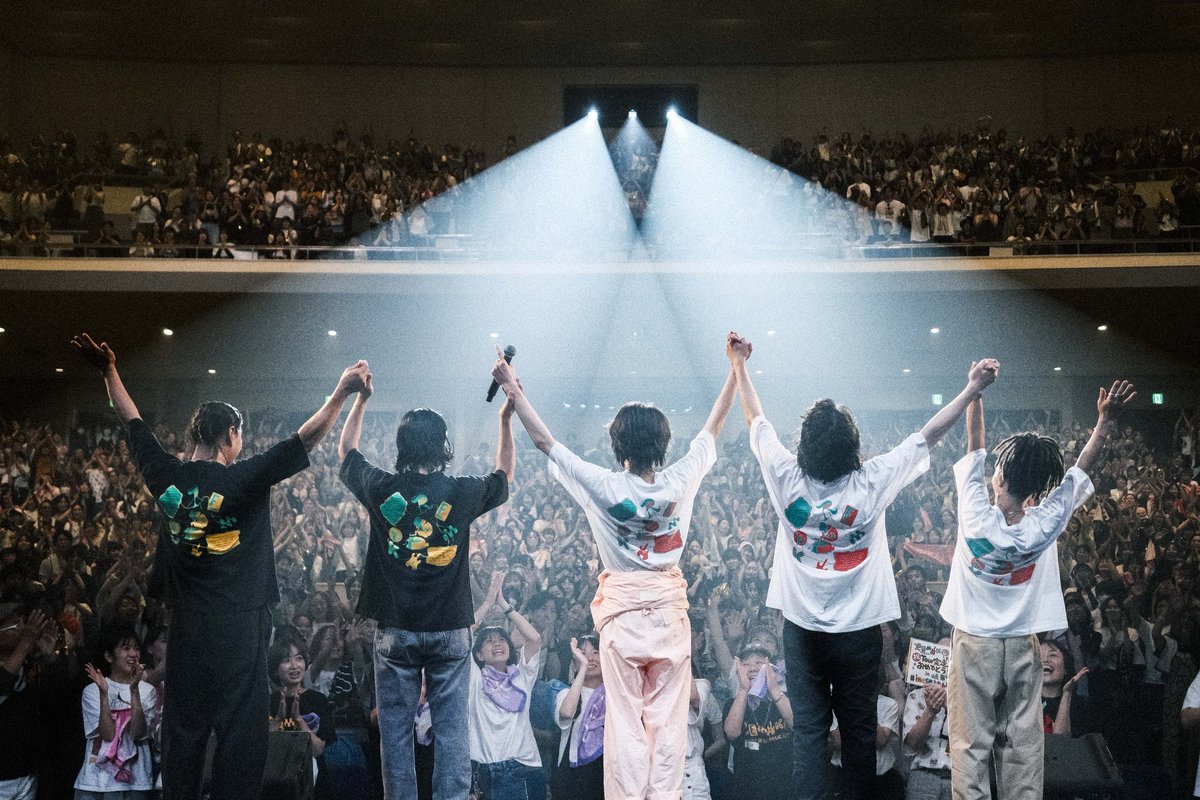 ファイナル岐阜ありがとう〜！！！ホールツアー「Remake」完走しました〜！！✌️
今までリリースしてきた楽曲を新たにアレンジしてお届けしました！
いかがでしたか！
特にRemakeメドレーは原曲からガラッと変えてみました！ジャパレゲにしてみたり、ロックにしてみたり、、、