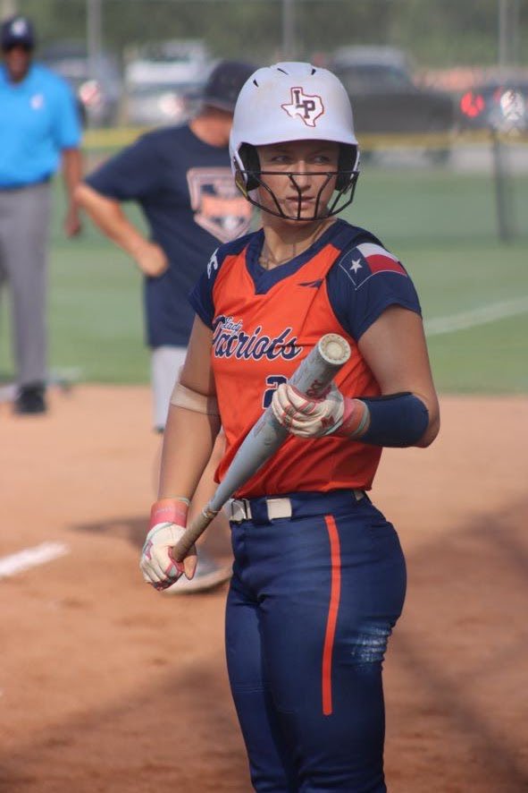 Saturday’s are for softball 🧡