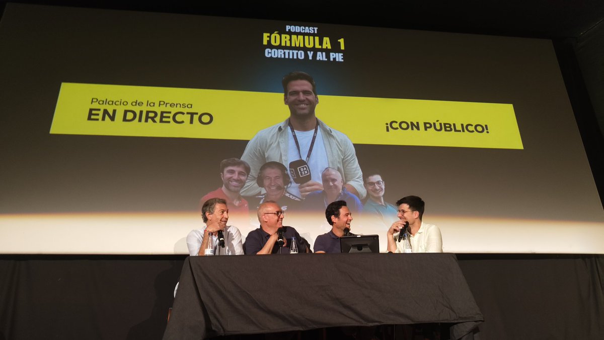 pleocalzada's tweet photo. Impresionante el #CortitoyalPie con los cracks de @roldanrodriguez, @JavieRubioF1 , @carlosmiquelf1 y @FabioMarchiMD. ¡Muchas gracias por hacernos disfrutar con la F1! El próximo larguito y al pie😉
Pude hablar con Carlos y Roldan, 10/10. La prox pido foto
Nos faltó @mportilloES https://t.co/riC08UXtcg