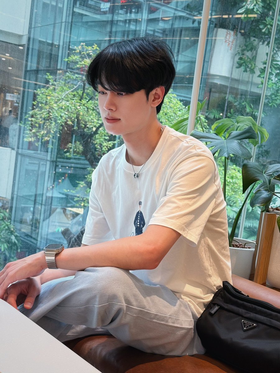 Surachetop tweet media