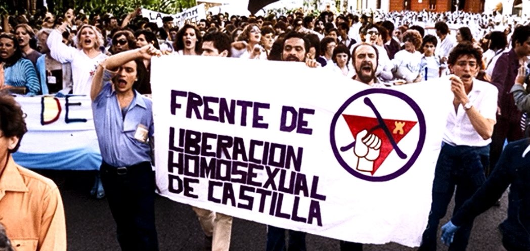 Castiradio's tweet image. Primera manifestación del orgullo en Madrid en 1978.

No te olvides de dónde vienes