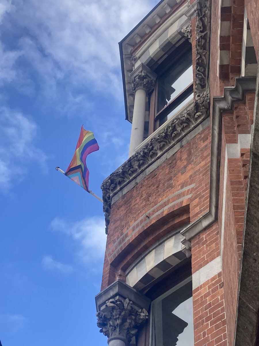 🏳️‍🌈 Proudly flying the rainbow flag at the Alliance Française 
Always celebrating diversity and inclusion
<a href="/afdublin/">Alliance Française Dublin</a>