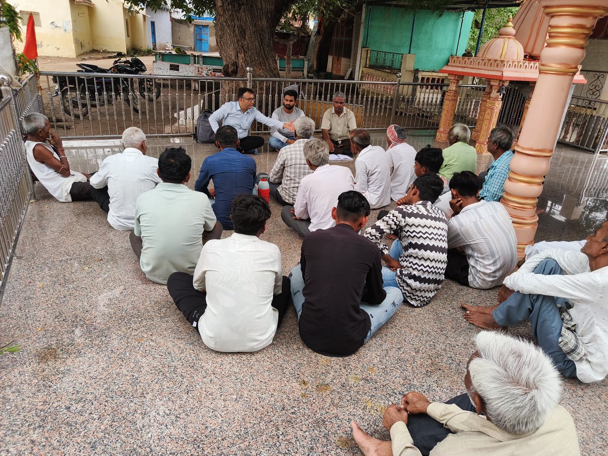 At Scanxt, leadership isn’t about titles - it's about connection. 

Recently, our CEO spent time in direct conversation with cotton farmers in Surendranagar, Gujarat. Engaging directly with them in the field as part of our pest detection initiatives, listening, learning, and