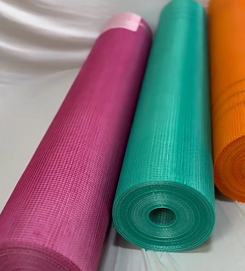 Jinheng_1's tweet image. Our fiberglass mesh cloth is available in a wide range of colors, offering both functionality and visual flexibility. Strong, alkali-resistant, and perfect for reinforcement and decorative applications.
#FiberglassMesh #ColorOptions #ConstructionMaterials #WallReinforcement