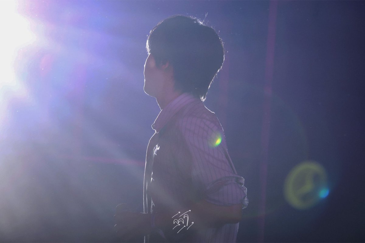 Major7sw's tweet photo. 250628 썸데이 플레로마 프리뷰 :: 

정세운 실물로 보면 후광때문에 눈이 멈

#정세운 #JEONGSEWOON https://t.co/Amb7Sib69u