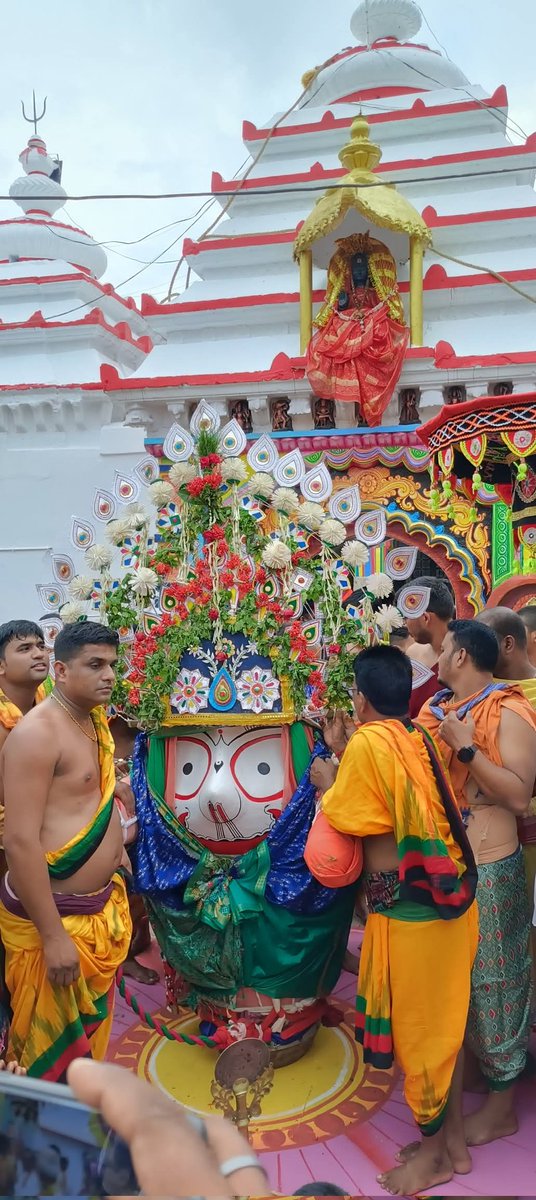 KJagadeb's tweet photo. ଜୟ ଜଗନ୍ନାଥ ସ୍ୱାମୀ ନୟନ ପଥ ଗାମୀ ଭବ ତୁମେ 🙏🙏 ଜଗନ୍ନାଥ ଜଗନ୍ନାଥ ତ୍ରାହିମମ  ଜଗନ୍ନାଥ ଜଗନ୍ନାଥ ରାକ୍ଷମ ମ 🙏
ତୃତୀୟ ଶ୍ରୀ କ୍ଷେତ୍ରର ନୀଳଗିରି। https://t.co/Vl2q2jpfRa
