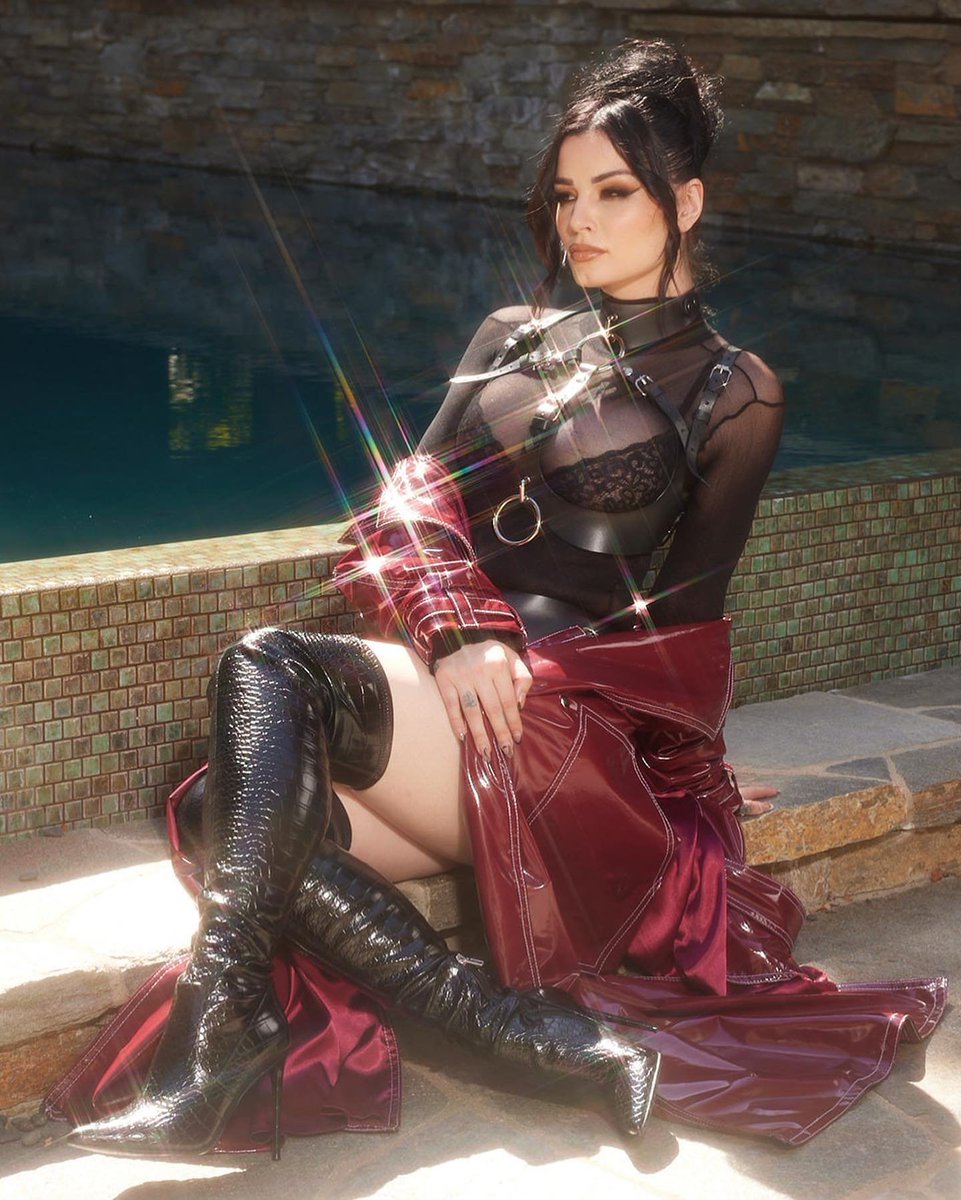 WitchySaraya's tweet image. 🤍🖤Saraya-Jade Bevis 🖤🤍

🤍Wrestler/Model/Witch
🖤Not new to Rp
🤍Multiship
🖤Bisexual Huge Fem Lean
🤍Kinky
🖤NSFW/SFW1
🤍Can be futa
🖤Descriptive 
🤍Story Driven
🖤RT spread the word