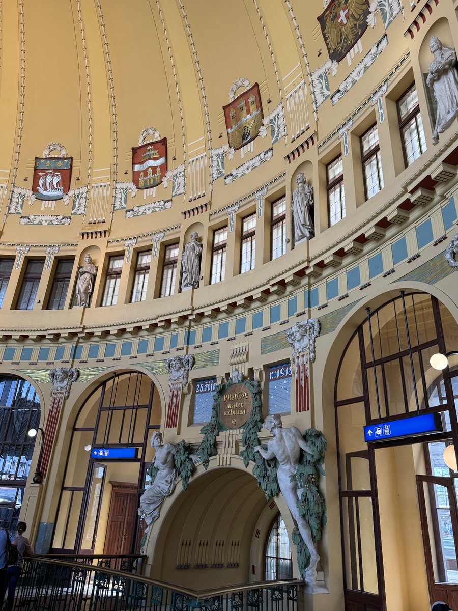 Fantova Kavárna - Zwischenstopp.