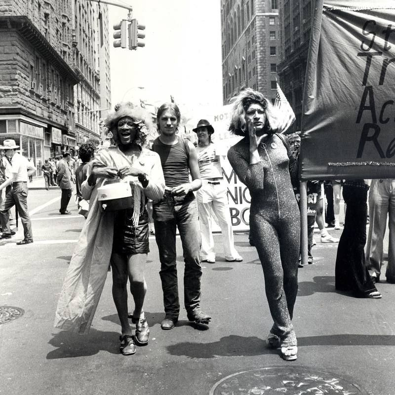 laurasturies's tweet image. Un #28J de 1969 comenzaron en New York los Disturbios de Stonewall 🏳️‍🌈🏳️‍⚧️, duraron seis días. Se conmemoran a día de hoy como Día del #Orgullo #LGTBIAQ+. Hoy es un día de reivindicación, los derechos no nos los regalaron. #Asturies va camino de ser la única CC.AA sin Ley LGTBIAQ+