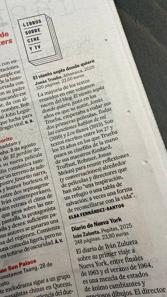 Athenaica (@athenaica) on Twitter photo Muy agradecidos a <a href="/sunsetelsa/">Elsa Fernández-Santos</a> por su recomendación de 'El viento sopla donde quiere' para lectura de verano en @babelia:
elpais.com/babelia/2025-0… Muy agradecidos a <a href="/sunsetelsa/">Elsa Fernández-Santos</a> por su recomendación de 'El viento sopla donde quiere' para lectura de verano en @babelia:
elpais.com/babelia/2025-0…