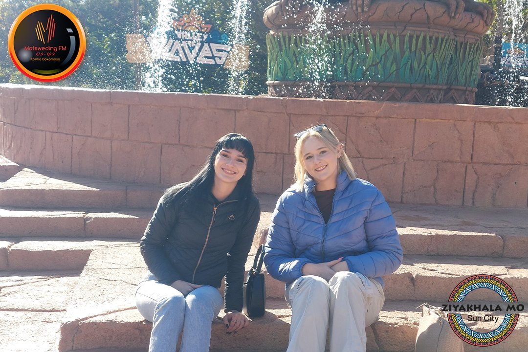 motswedingfm's tweet photo. #Diabalola le Dj Nash | Etla ka tlhamalalo gotswa mo Valley of the waves, Sun City.

☎️: 082 565 6674

🖥️: https://t.co/bpXxNNG6x8

SABC +: https://t.co/m3YZ9VrMov

#MotswedingFM #SunFest25 #SunFestfun #ZiyakhalaMoSunCity https://t.co/eM1qaLGgkG