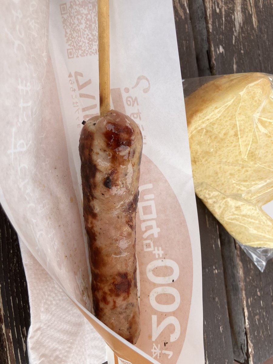 #6月のキャンプを写真4枚で振り返る
6月は2回
ようやく新しいタープの設営に慣れてきました🏕️
しかし、もう結構暑いですね🫠
キャンプ後は、ゆるキャン&amp;ざつ旅に出てきた場所へと行くことが出来ました（たまたま）